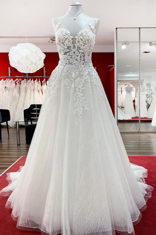Elegant Sleeveless A-line Tulle Wedding Dress with Ruffles and Lace Appliques