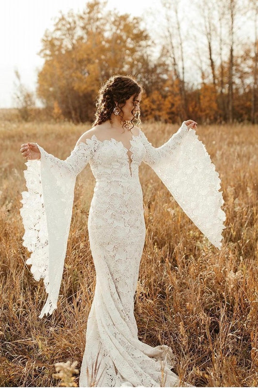 Elegant Floor-Length Mermaid Wedding Gown with Long Lace Sleeves