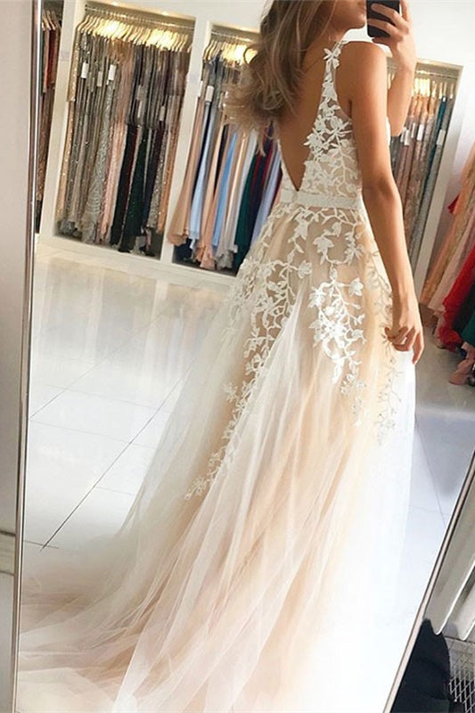 Sleeveless Tulle Prom Dress With Appliques