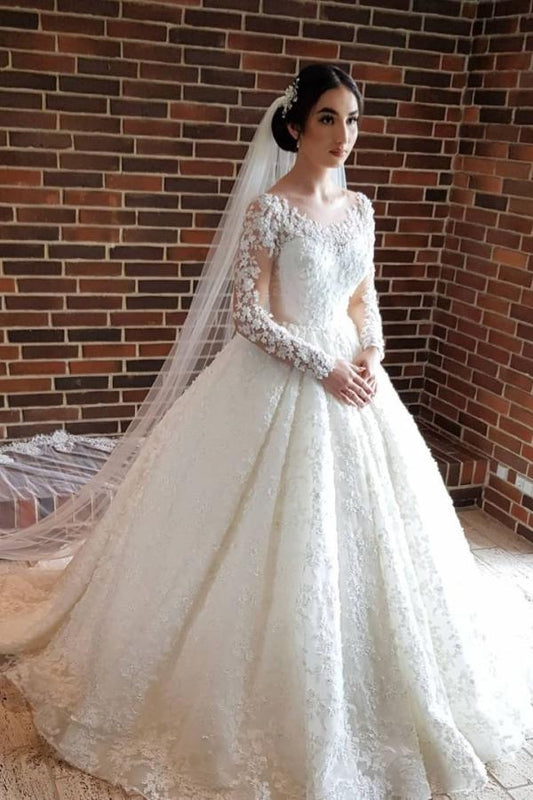 Elegant Princess Wedding Gown with Long Lace Sleeves