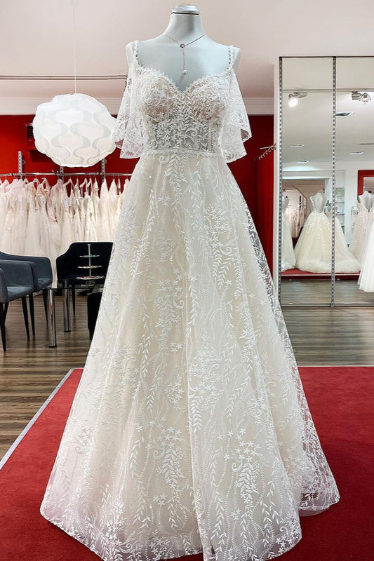 Elegant Sweetheart Tulle Wedding Dress with Long A-line Sleeves and Lace Appliques