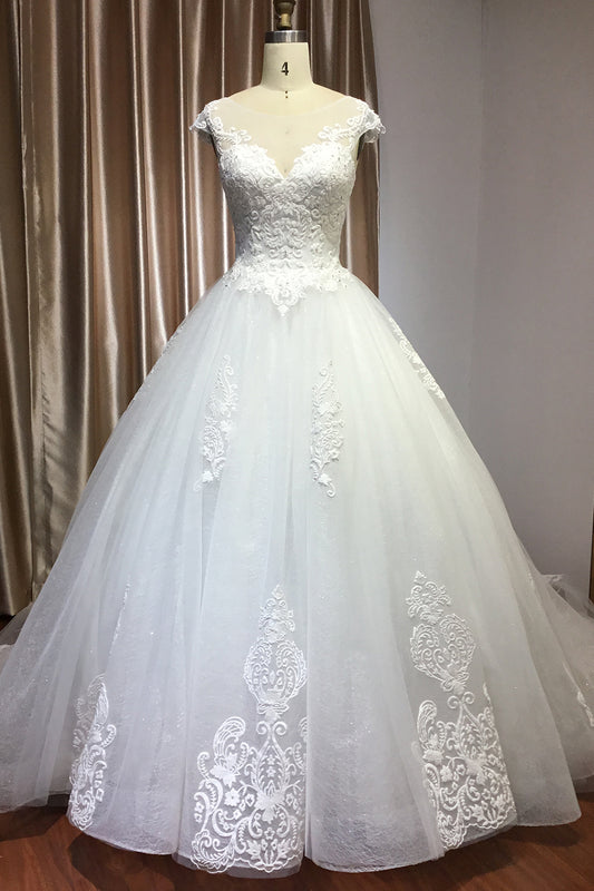Elegant Cap Sleeve Sheer Tulle Ball Gown Wedding Dress With V-neck Lace