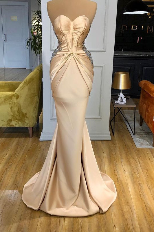 Modern Sweetheart Champagne Mermaid Prom Dress Long With Beads