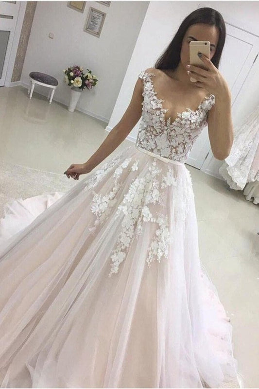 Princess Sweetheart Classic A-line Long Wedding Dress in Tulle Lace