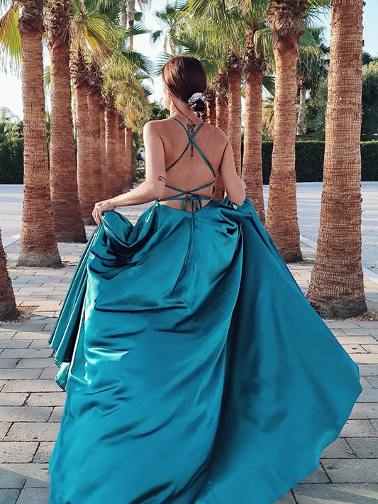 Fabulous Dark Green Spaghetti-Straps Long Prom Dress With Split