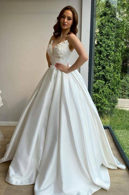 Elegant Sweetheart Spaghetti-Strap Satin Ball Gown Wedding Dress
