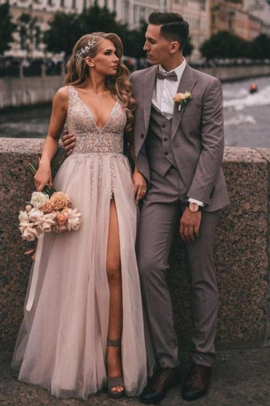 Boho Elegance: Long V-neck A-line Wedding Dress with Tulle Lace and Slit Appliques