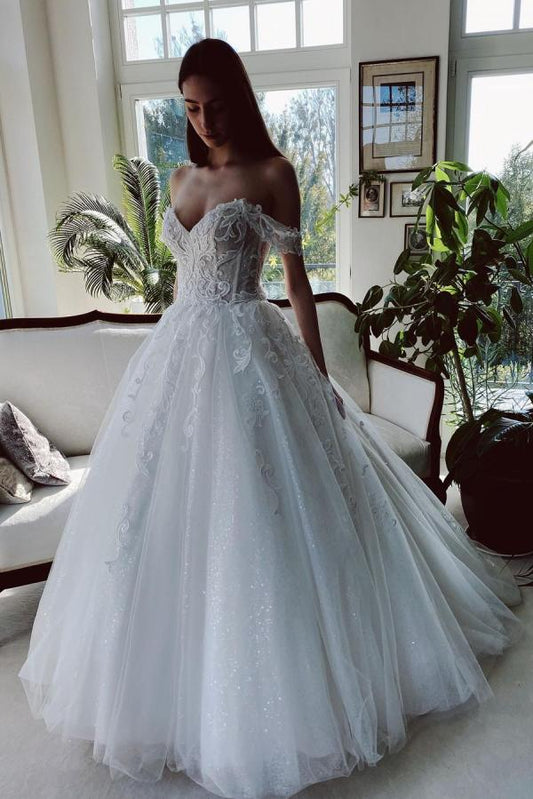 Elegant Off-The-Shoulder A-Line Wedding Gown in Tulle