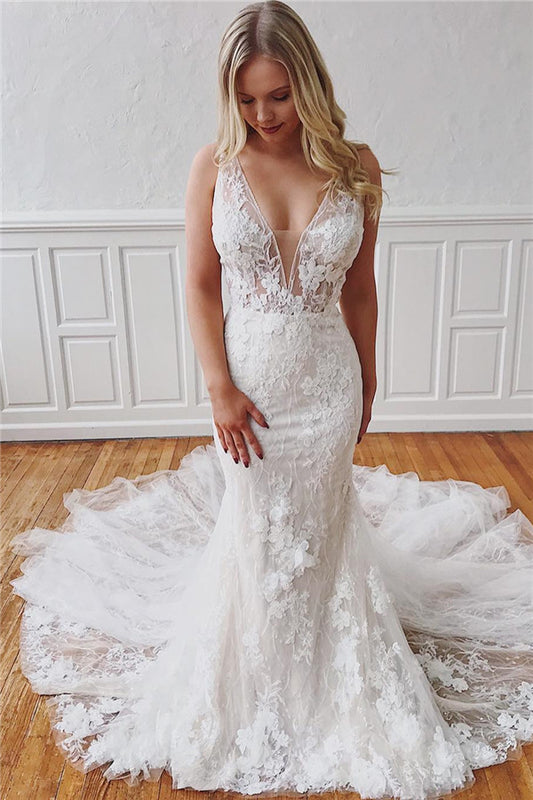 Elegant V-Neck Mermaid Wedding Gown with Detachable Lace Straps