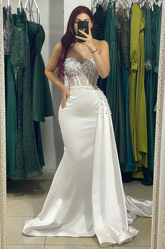 Classy White Sweetheart Mermaid Prom Dress Ruffles With Pearls