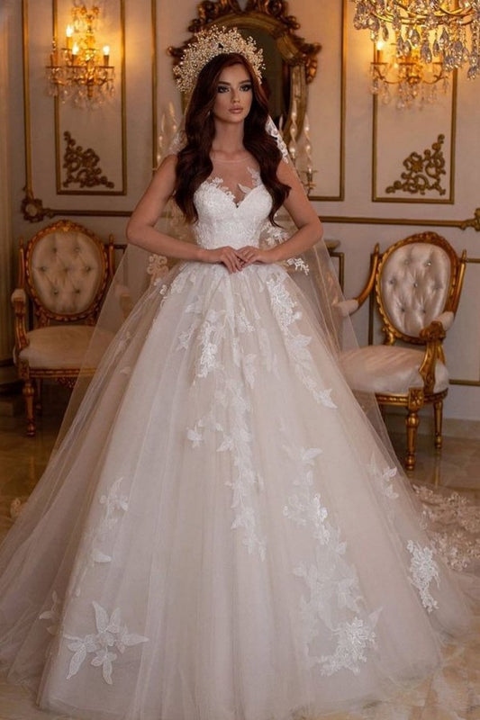 Floor-length A-Line Wedding Dress in Elegant Bateau Tulle with Lace Appliques