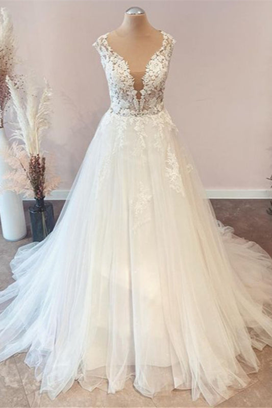 Elegant Sweetheart A-Line Wedding Gown with Floral Lace and Tulle Ruffles