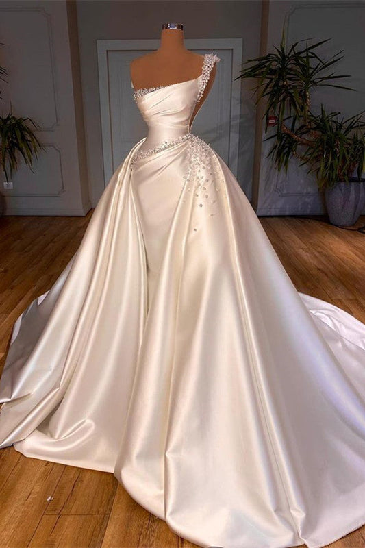 Elegant White Mermaid Bridal Gown with One Shoulder and Pearl-Adorned Detachable Skirt