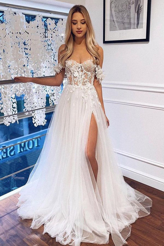 Elegant White Boho Off-Shoulder A-Line Wedding Dress Featuring Lace