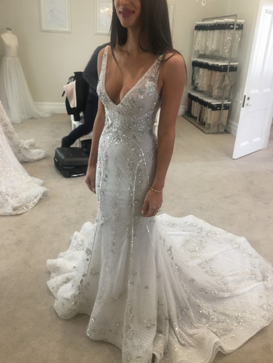Elegant Long Strapless Mermaid Gown with V-neck and Sequins