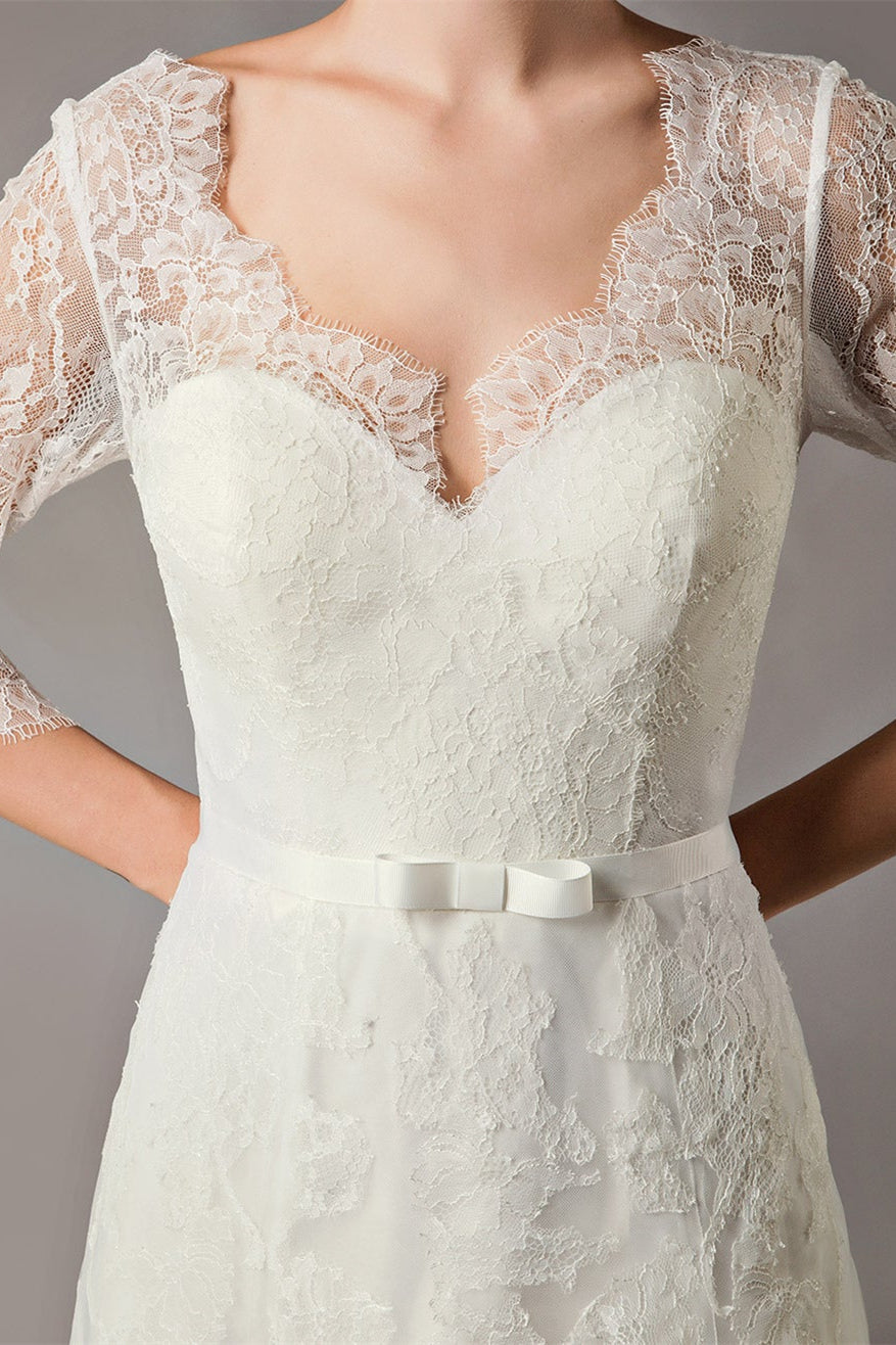 Beach Wedding Dress with Half-Sleeves in Lace