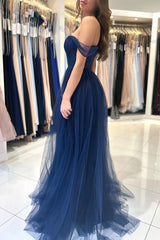 Modern Dark Navy Off-The-Shoulder Sweetheart A-Line Prom Dress Tulle