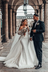 Sweetheart Mermaid Wedding Dress with Long Bubble Sleeves and Lace