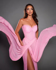 Stunning Pink Sweetheart Prom Dress High Slit Long With Beadings