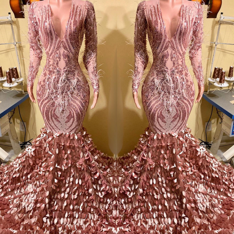 Classic Rose Pink Mermaid Prom Dress Long Sleeves V-Neck Sequins Online