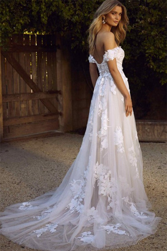 Off-the-Shoulder A-Line Bridal Gown in Tulle with Lace Appliques