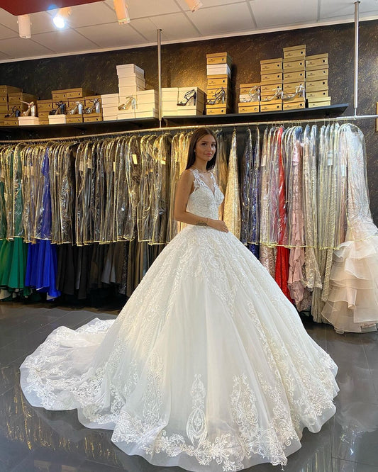 V-neck Applique Lace Wedding Dress with Backless Modern Floor-length Train