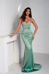 Chic Light Green Sweetheart Sleeveless Mermaid Prom Dress With Beadings