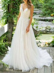 Beach Wedding Dress with Sleeveless Tulle Lace
