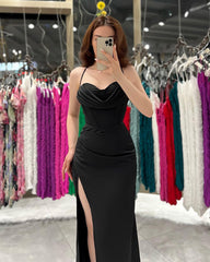 Black Spaghetti Strap Sleeveless Prom Dress Sweatheart Neck With High Slit