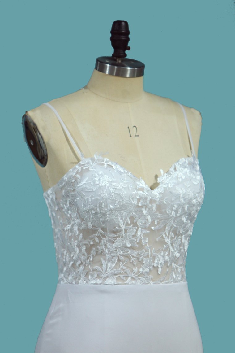 Sweetheart Mermaid Wedding Dress with Elegant Lace and Spaghetti Straps, Floor-length