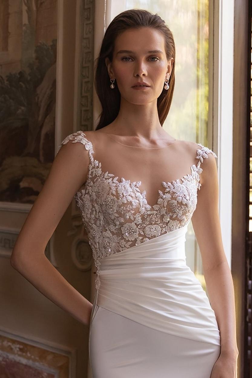 Elegant White Satin Spaghetti Strap Mermaid Wedding Gown with Detachable Train and Applique