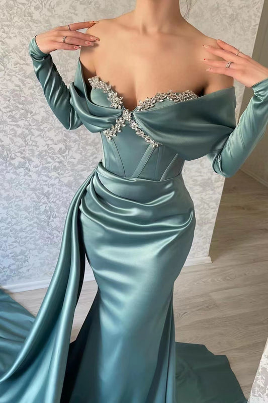 Elegant Sweetheart Portrait Long Sleeves Mermaid Prom Dress with Rhinstone Ruffles