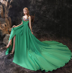 Gorgeous Green Off-the-Shoulder Long Prom Dresses Split With Flower Embrodiary
