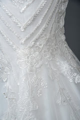 Elegant Mermaid Wedding Dress with Beaded Appliques and Scoop Jewel Neckline