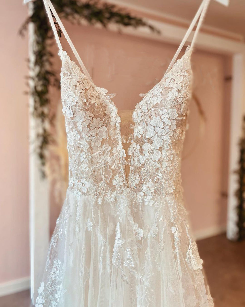 Long A-line Wedding Dress in Lace Tulle with Deep V-neck and Spaghetti-Straps Backless Design