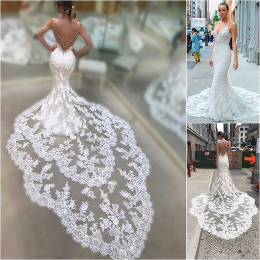 Long Mermaid Wedding Dress with Spaghetti Straps, V-Neck, and Lace, Backless Design