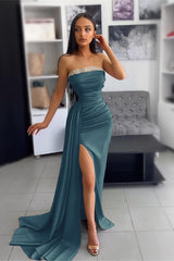 Lavender Evening Dress Off-the-Shoulder Sleeveless Pleated with Applique Slit