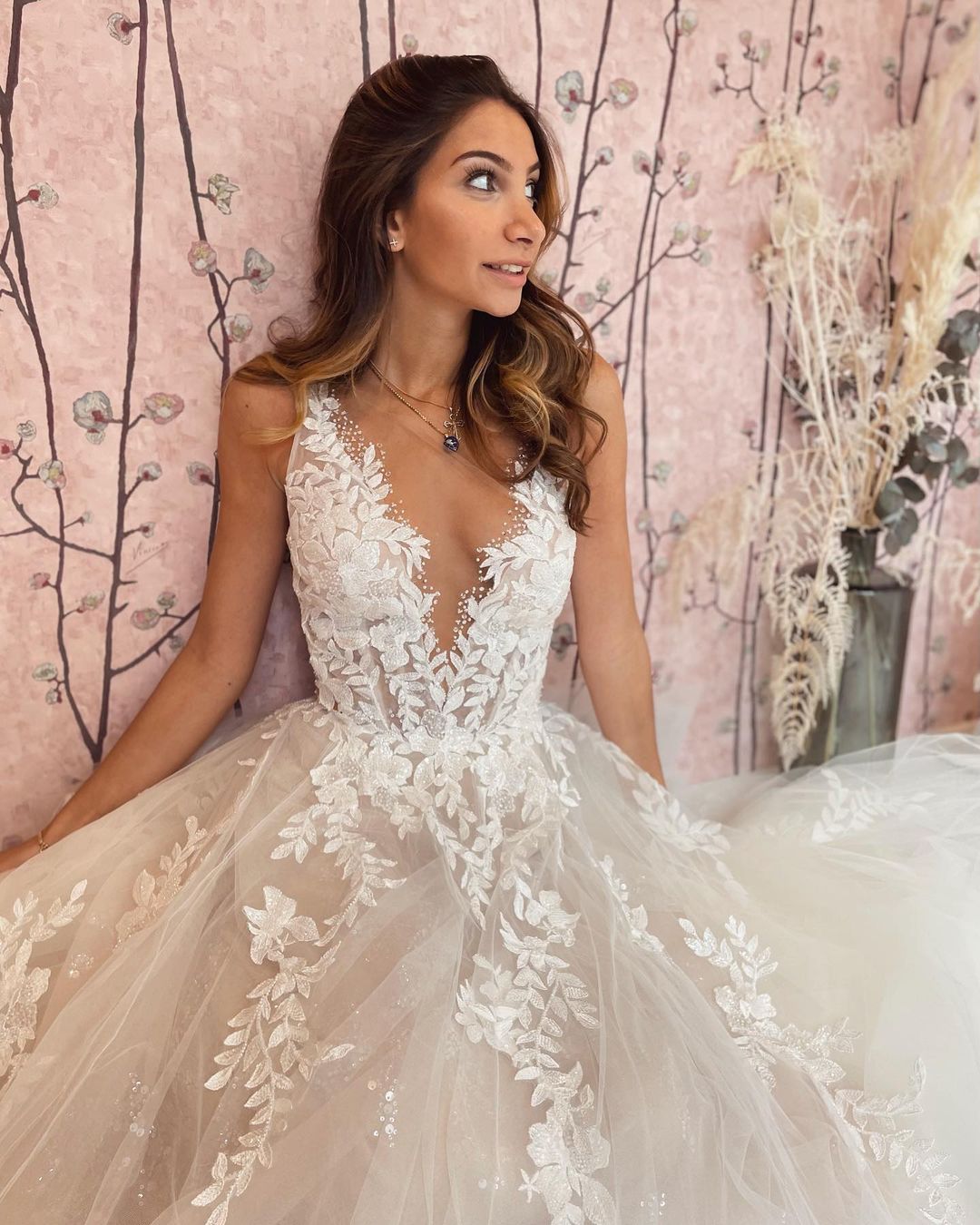 A-Line Floor-Length Wedding Dress with Appliques Lace, Deep V-Neck and Backless Tulle Design