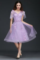 Lilac Sheer V Neck Short Sleeve A Line Lace Knee Length Cocktail Dresses