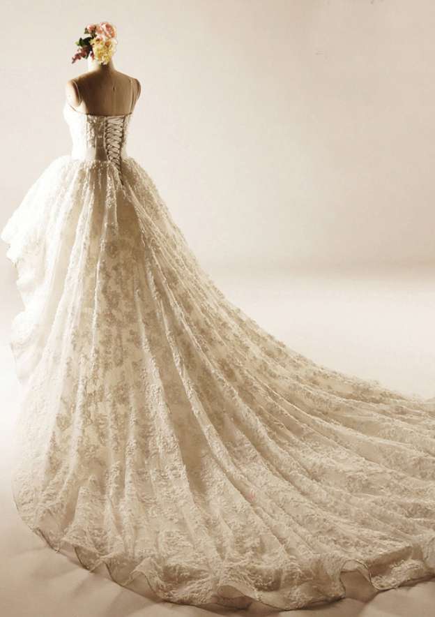 Asymmetrical with Pleated, Lace Wedding Dress A-Line/Princess Sweetheart