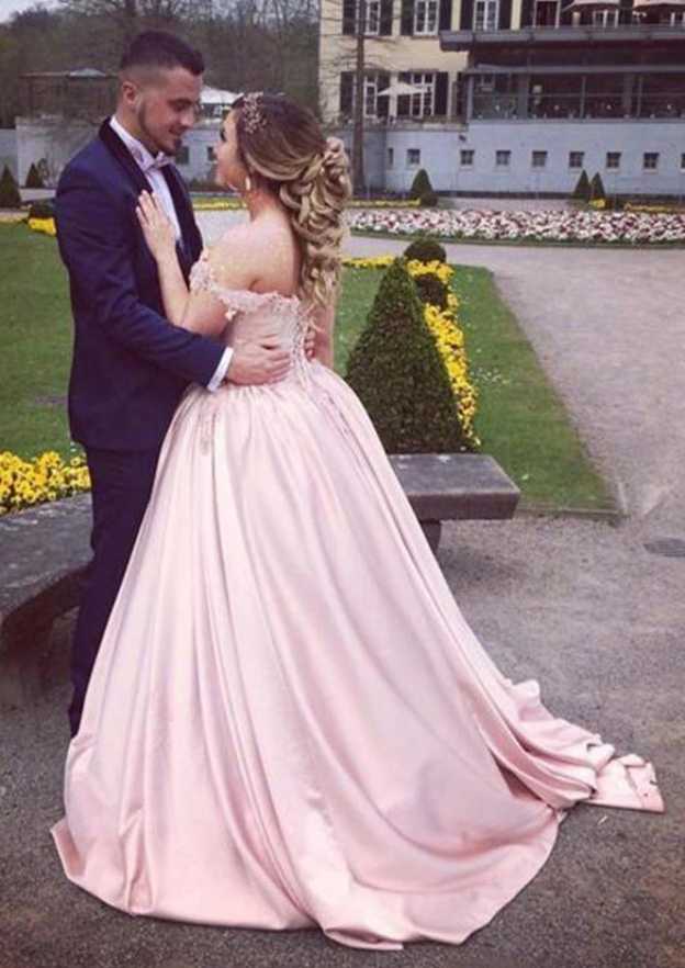 Off-The-Shoulder Court Train with Appliqued, Elastic Satin Wedding Dress A-Line/Princess