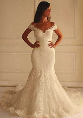Pleated Off-The-Shoulder Trumpet/Mermaid Lace Wedding Dress