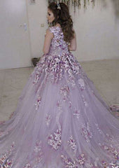 Bateau Court Train Lace Wedding Dress with Appliqued, A-Line/Princess