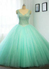 V-Neck Court Train with Beaded, Tulle Wedding Dress Ball Gown