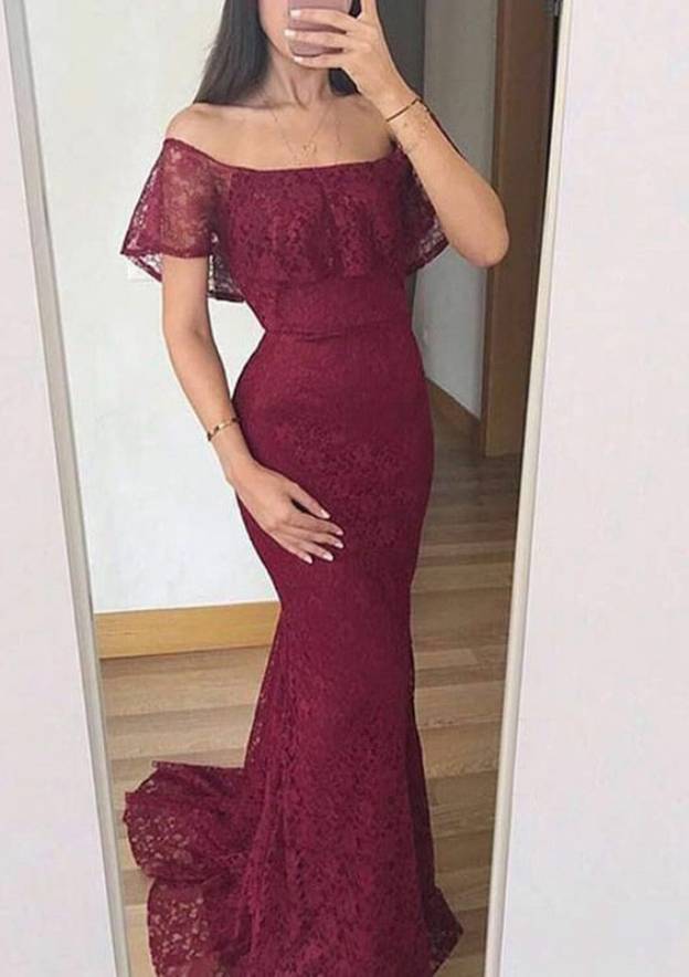Off-the-Shoulder Short Sleeve Trumpet/Mermaid Lace Prom Dress with Sweep Train