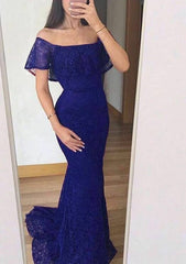 Off-the-Shoulder Short Sleeve Trumpet/Mermaid Lace Prom Dress with Sweep Train