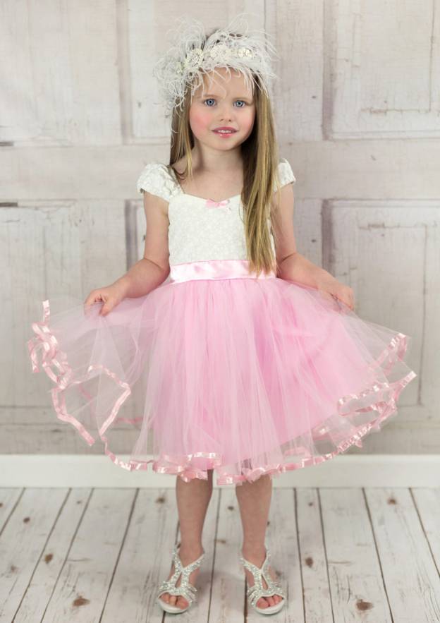 Tulle Square Neckline Knee-Length A-line Flower Girl Dress with Bowknot