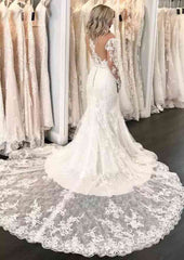 Appliqued Trumpet/Mermaid Off-the-Shoulder Full/Long Sleeve Chapel Train Lace Wedding Dress