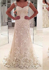 Appliqued Sheath/Column Sweetheart Sleeveless Sweep Train Lace Wedding Dress