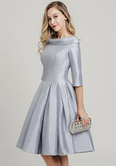 Knee-Length Taffeta Mother of the Bride Dress with Pleated, 3/4 Sleeve Scoop Neck A-line